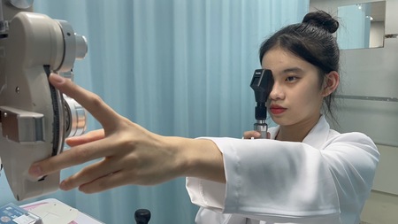 恭賀本校視光科驗光人員國考成績再創高峰