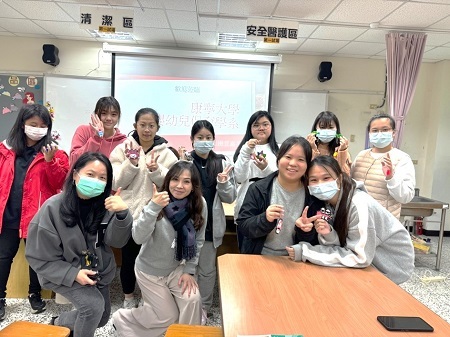 我是創意DIY高手，創意風格拼豆製作成果