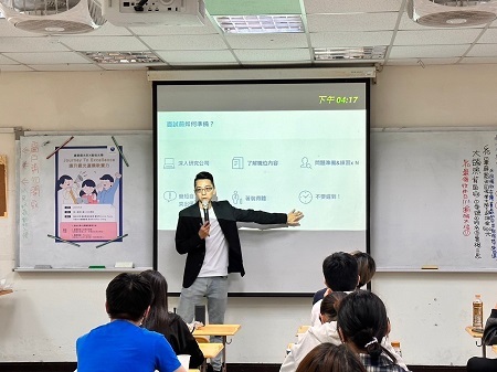 康寧視光vs.酷柏光學-提升專業視光產業軟實力